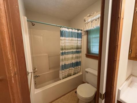 1983 Drayton Way Young Harris GA 30582