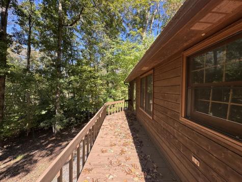 1983 Drayton Way Young Harris GA 30582