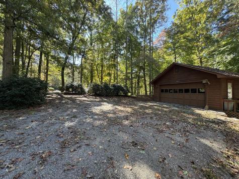 1983 Drayton Way Young Harris GA 30582