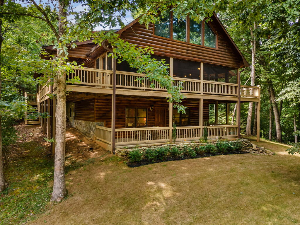 51 Cornerstone Court Mccaysville GA 30555
