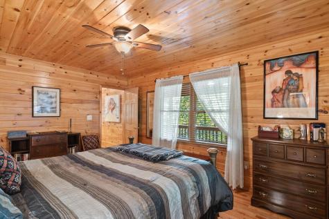 51 Cornerstone Court Mccaysville GA 30555