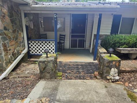 64 Green Oak Road Warne NC 28909