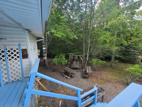 64 Green Oak Road Warne NC 28909
