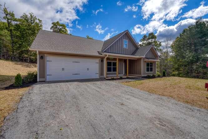 210 Gladys Lane Young Harris GA 30582