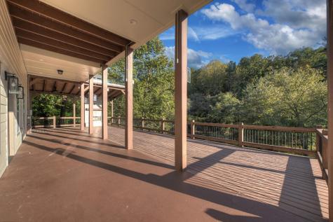 105 Riveredge Drive Ellijay GA 30536
