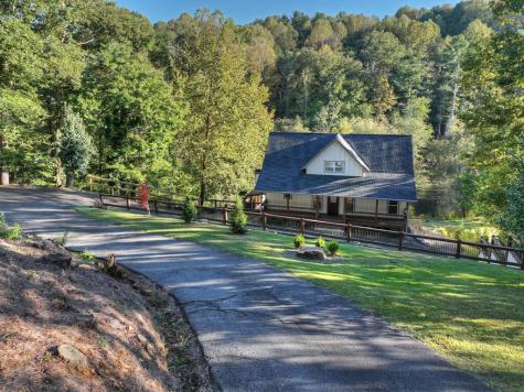 105 Riveredge Drive Ellijay GA 30536