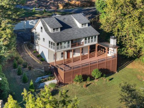 105 Riveredge Drive Ellijay GA 30536