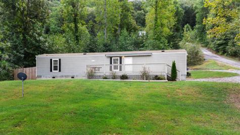 85 Wounded Knee Lane Hayesville NC 28904