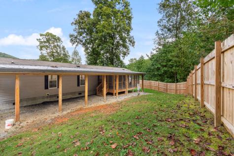 85 Wounded Knee Lane Hayesville NC 28904