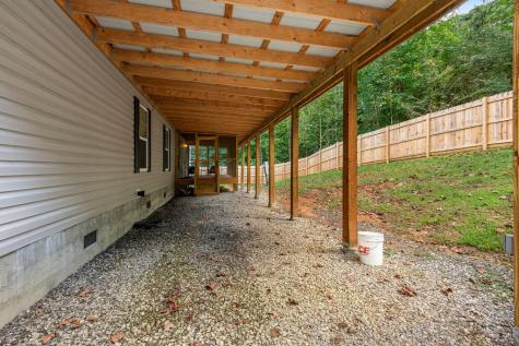 85 Wounded Knee Lane Hayesville NC 28904