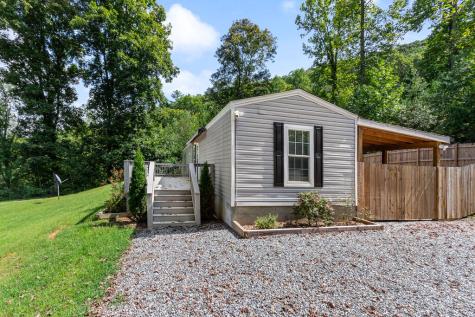 85 Wounded Knee Lane Hayesville NC 28904