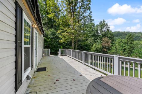85 Wounded Knee Lane Hayesville NC 28904