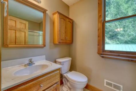 300 Chapman Lane Blairsville GA 30512