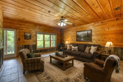 300 Chapman Lane Blairsville GA 30512