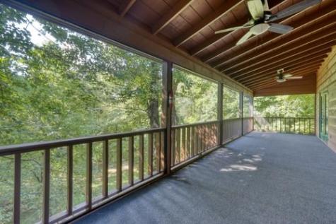 300 Chapman Lane Blairsville GA 30512