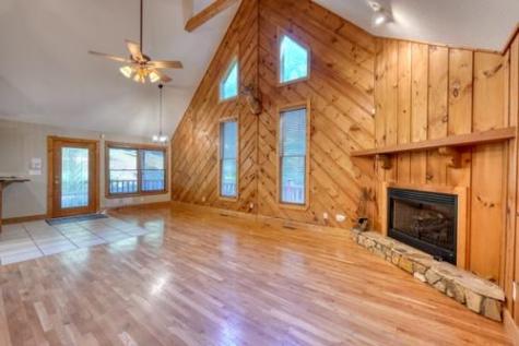 300 Chapman Lane Blairsville GA 30512