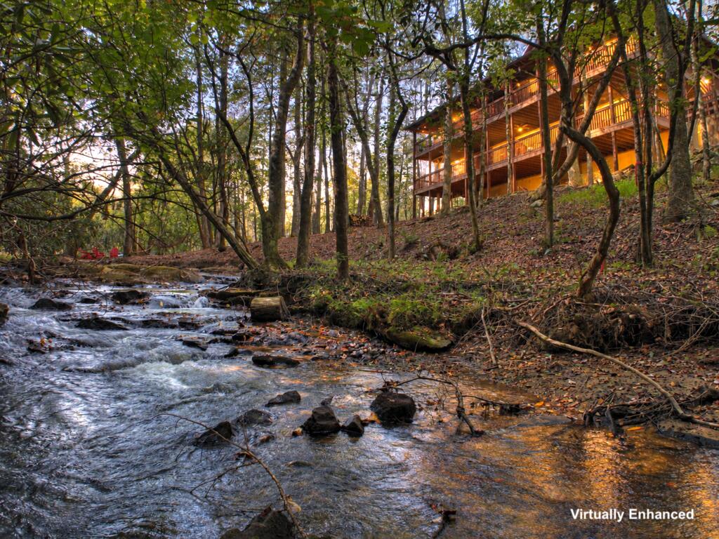 390 Twin Creeks Road Blue Ridge GA 30513