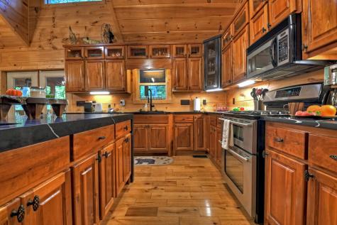 390 Twin Creeks Road Blue Ridge GA 30513