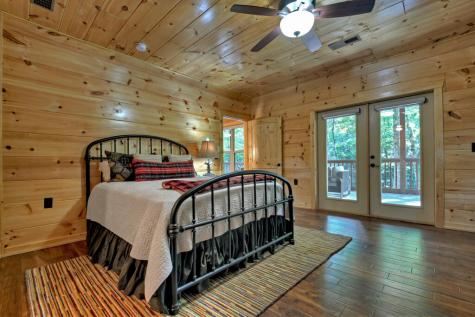 390 Twin Creeks Road Blue Ridge GA 30513