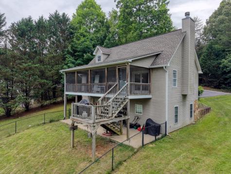 6744 Wood Lake Circle Young Harris GA 30582