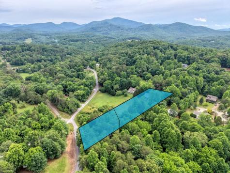 6744 Wood Lake Circle Young Harris GA 30582