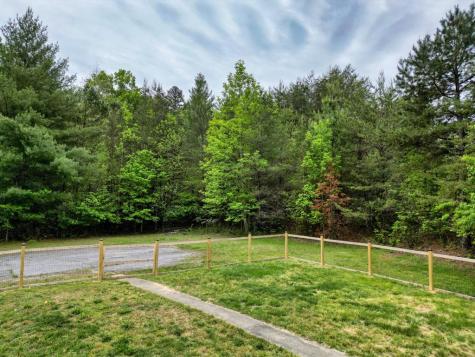 1085 W Jones Creek Road Blairsville GA 30512
