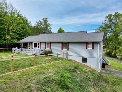 1085 W Jones Creek Road Blairsville GA 30512