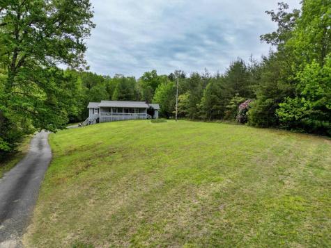 1085 W Jones Creek Road Blairsville GA 30512