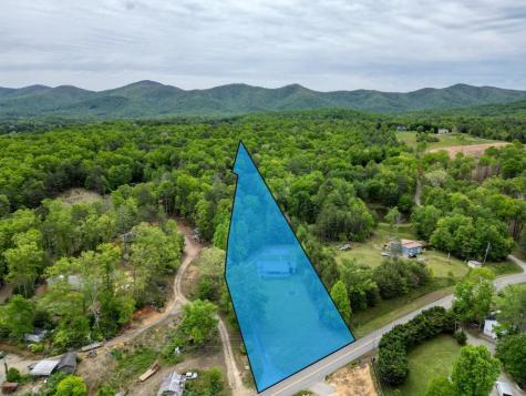 1085 W Jones Creek Road Blairsville GA 30512