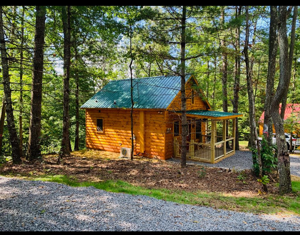 27 Eadie Cate Lane Murphy NC 28906
