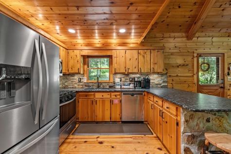 77 Old Covered Bridge Road Cherry Log GA 30522