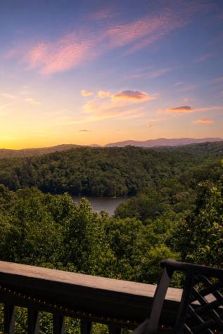 122 Zane Drive Ellijay GA 30540