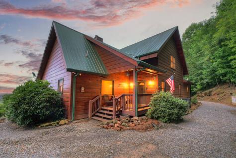 190 Jordan Drive Blue Ridge GA 30513