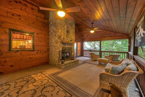 190 Jordan Drive Blue Ridge GA 30513