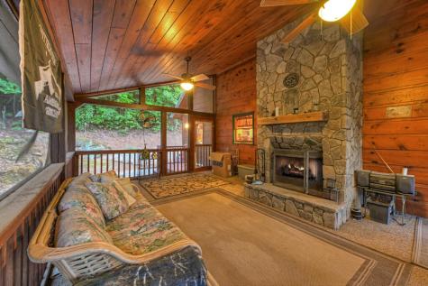 190 Jordan Drive Blue Ridge GA 30513