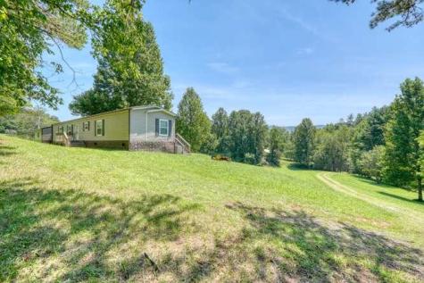 1484 Floyd Stalcup Road Murphy NC 28906