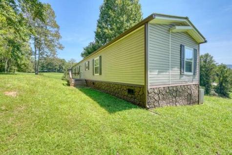 1484 Floyd Stalcup Road Murphy NC 28906