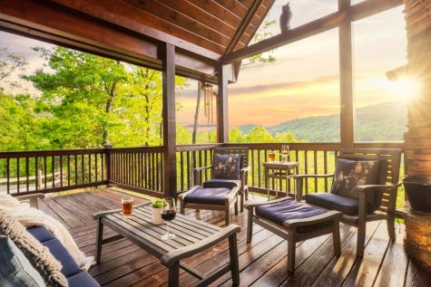 273 Deer Crest Heights Blue Ridge GA 30513