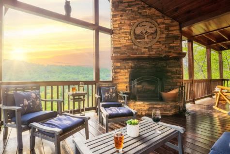 273 Deer Crest Heights Blue Ridge GA 30513