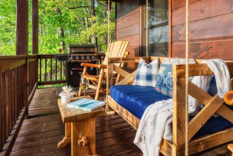 273 Deer Crest Heights Blue Ridge GA 30513