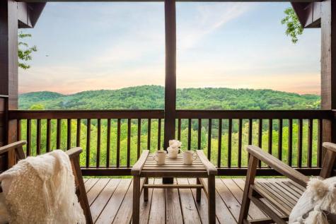 273 Deer Crest Heights Blue Ridge GA 30513