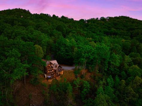 273 Deer Crest Heights Blue Ridge GA 30513