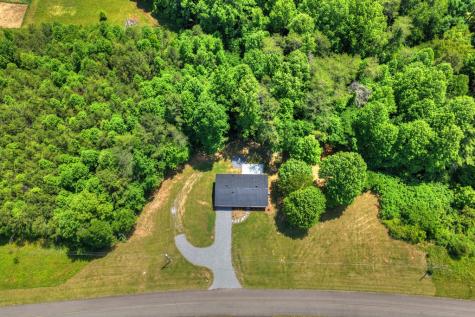 569 Number 20 Mine Road Mccaysville GA 30555