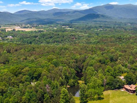 85 Misty Hollow Ridge Ellijay GA 30536