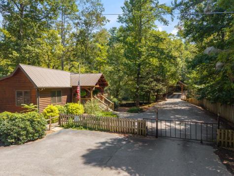 85 Misty Hollow Ridge Ellijay GA 30536