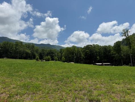 1446 Muskrat Creek Road Hayesville NC 28904