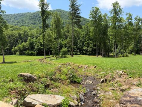 1446 Muskrat Creek Road Hayesville NC 28904