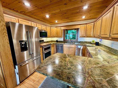 135 N Bandit Lane Blue Ridge GA 30513