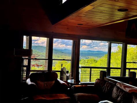 135 N Bandit Lane Blue Ridge GA 30513