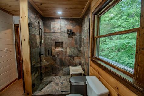 135 N Bandit Lane Blue Ridge GA 30513